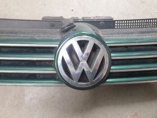 bontott VW BORA Hűtőrács