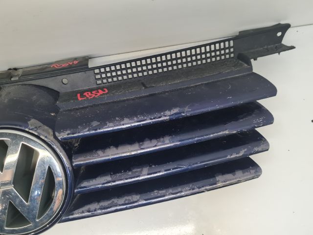 bontott VW BORA Hűtőrács