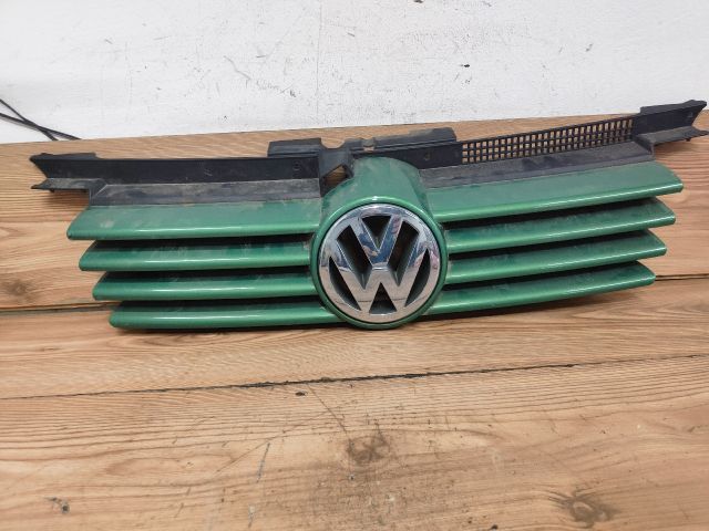 bontott VW BORA Hűtőrács