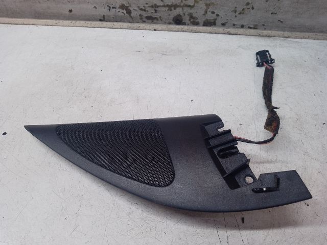 bontott VW BORA Jobb A Oszlop Hangszóró Burkolat