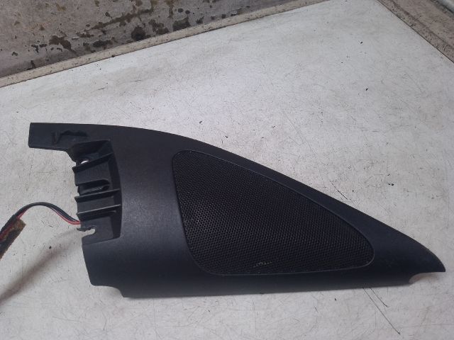 bontott VW BORA Jobb A Oszlop Hangszóró Burkolat