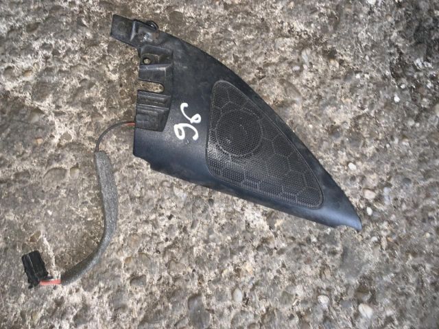 bontott VW BORA Jobb A Oszlop Hangszóró