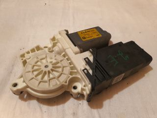 bontott VW BORA Jobb első Ablakemelő Motor