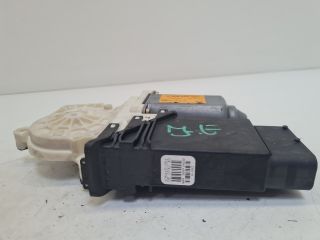 bontott VW BORA Jobb első Ablakemelő Motor