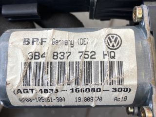 bontott VW BORA Jobb első Ablakemelő Motor