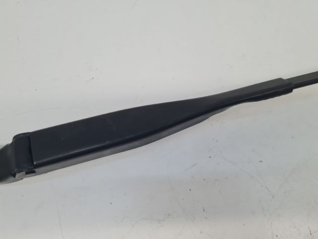 bontott VW BORA Jobb első Ablaktörlő Kar