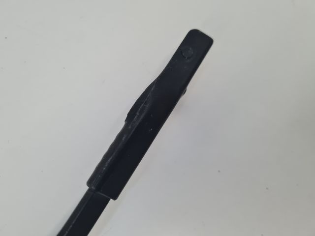 bontott VW BORA Jobb első Ablaktörlő Kar