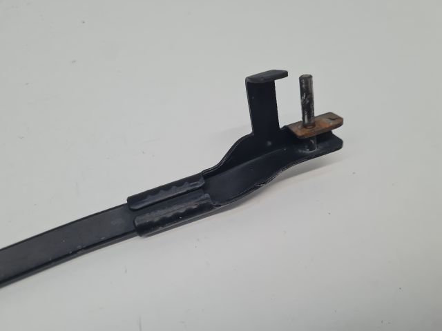 bontott VW BORA Jobb első Ablaktörlő Kar