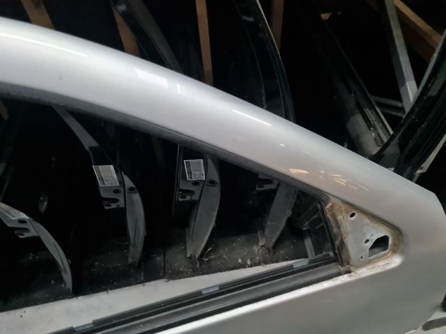 bontott VW BORA Jobb első Ajtó (Üres lemez)