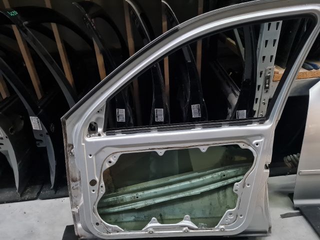 bontott VW BORA Jobb első Ajtó (Üres lemez)