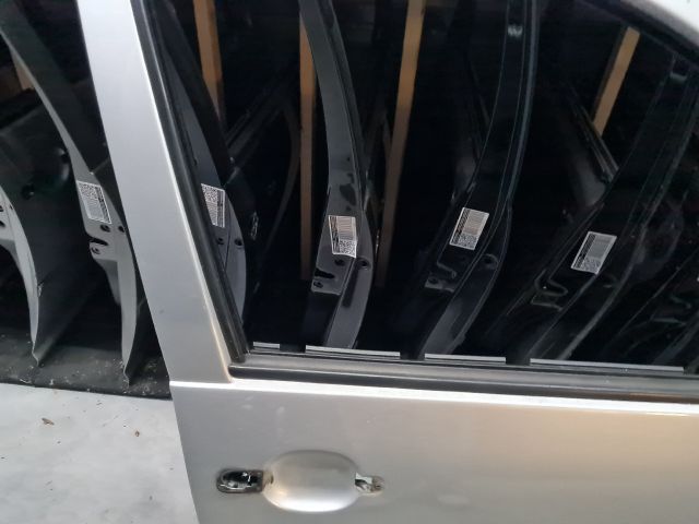 bontott VW BORA Jobb első Ajtó (Üres lemez)