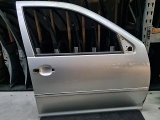 bontott VW BORA Jobb első Ajtó (Üres lemez)