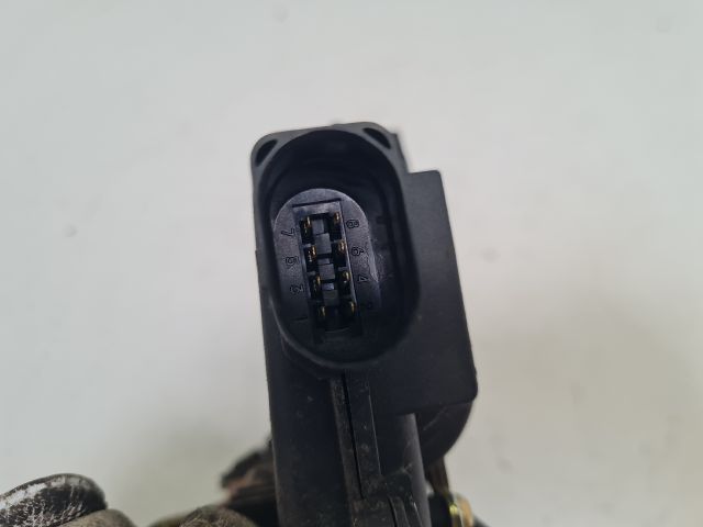 bontott VW BORA Jobb első Ajtózár