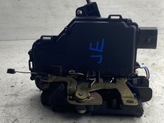 bontott VW BORA Jobb első Ajtózár