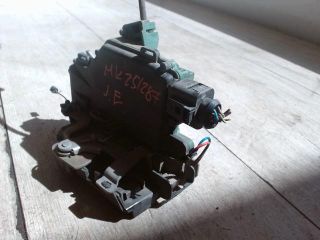 bontott VW BORA Jobb első Ajtózár