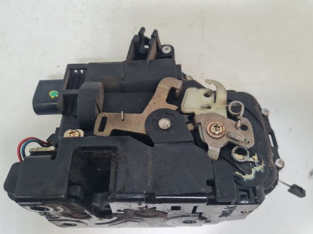 bontott VW BORA Jobb első Ajtózár