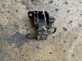 bontott VW BORA Jobb első Alsó Zsanér