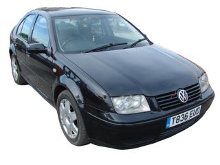 bontott VW BORA Jobb első Alsó Zsanér