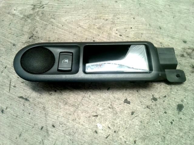 bontott VW BORA Jobb első Belső Kilincs