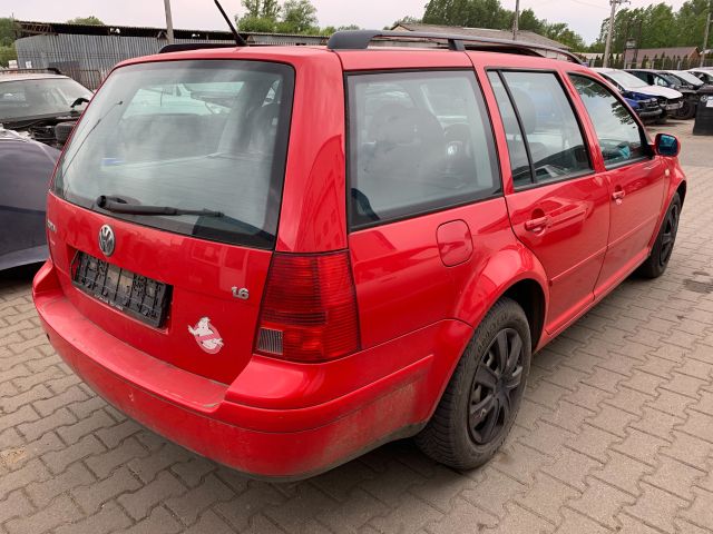 bontott VW BORA Jobb első Biztonsági Öv