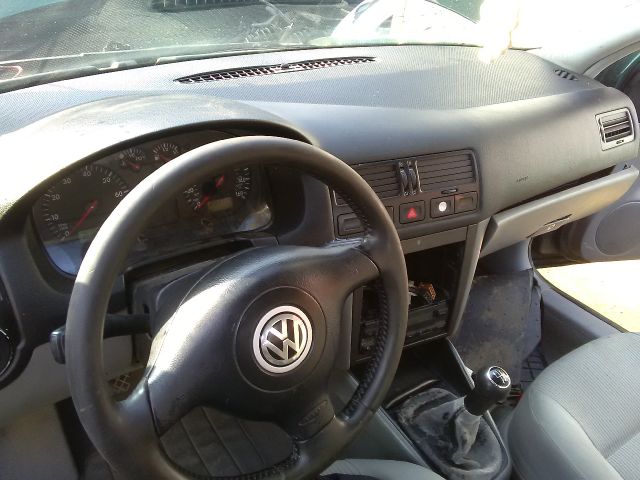 bontott VW BORA Jobb első Kapaszkodó (Felső)