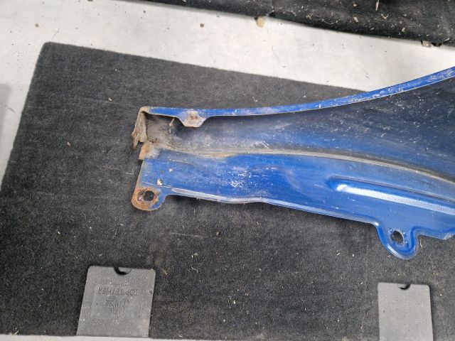 bontott VW BORA Jobb első Sárvédő