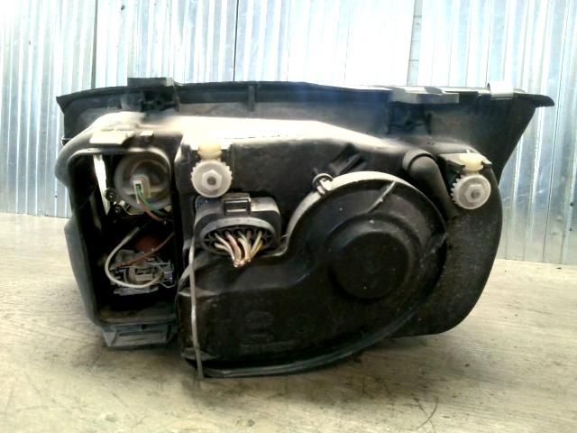 bontott VW BORA Jobb Fényszóró