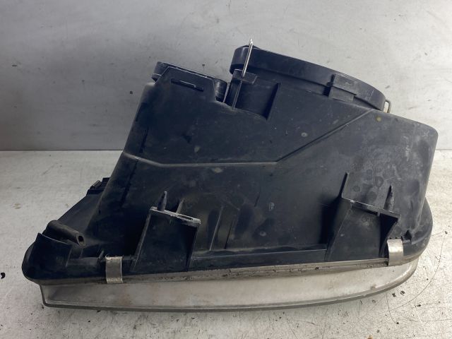 bontott VW BORA Jobb Fényszóró