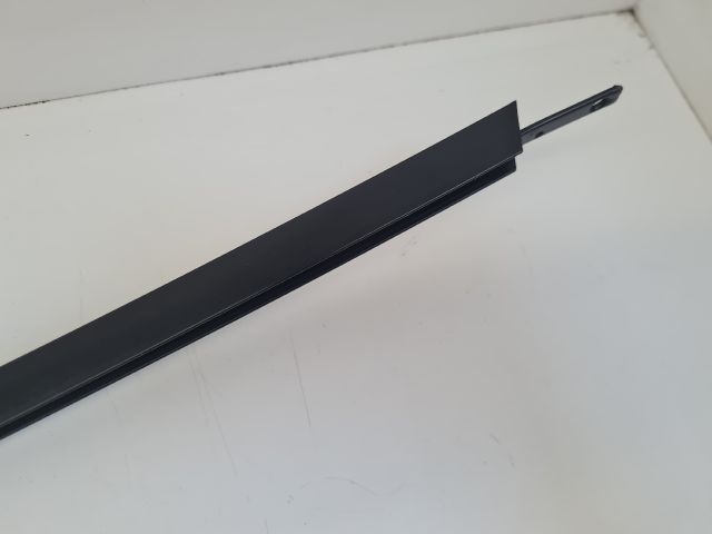 bontott VW BORA Jobb hátsó Ablak Sín