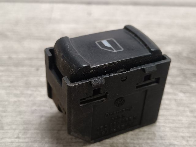 bontott VW BORA Jobb hátsó Ablakemelő Kapcsoló