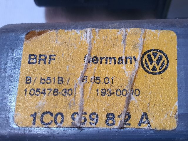 bontott VW BORA Jobb hátsó Ablakemelő Motor