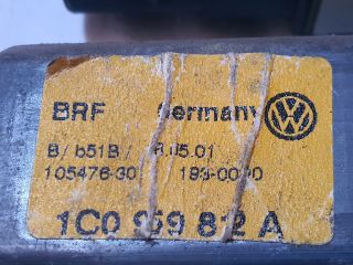 bontott VW BORA Jobb hátsó Ablakemelő Motor