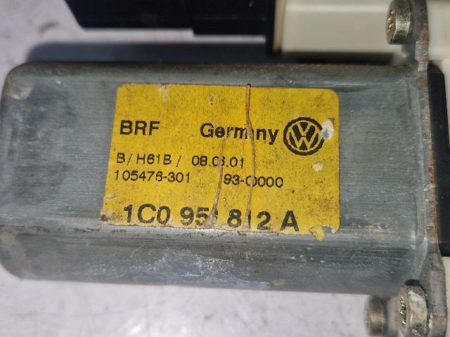 bontott VW BORA Jobb hátsó Ablakemelő Motor