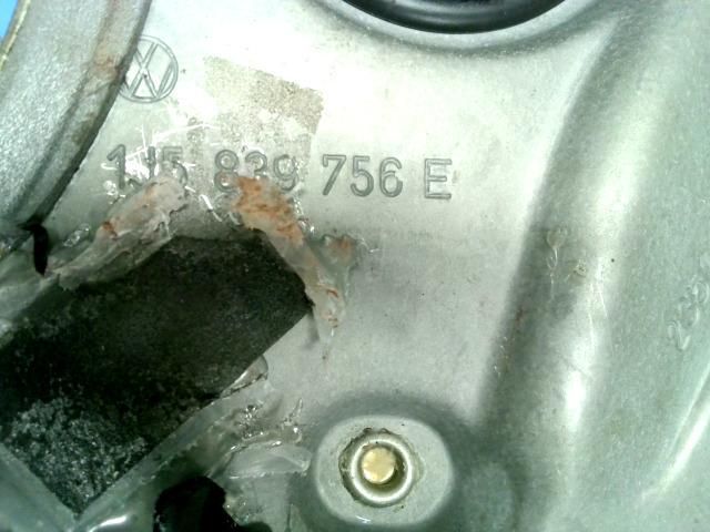 bontott VW BORA Jobb hátsó Ablakemelő Szerkezet (Elektromos)