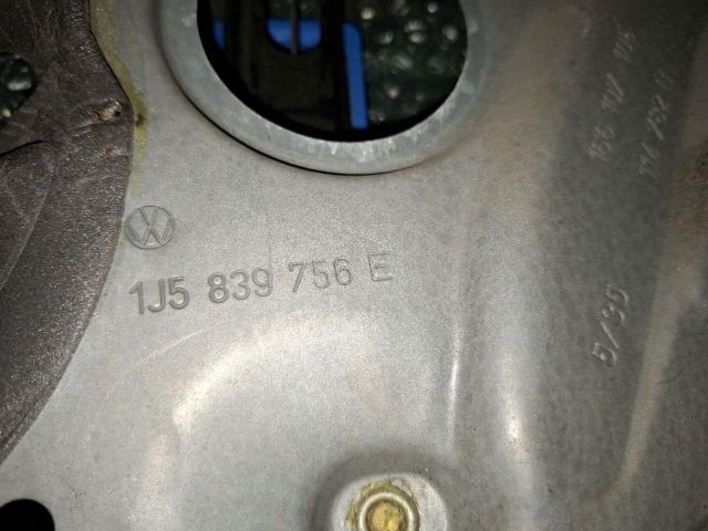 bontott VW BORA Jobb hátsó Ablakemelő Szerkezet (Elektromos)