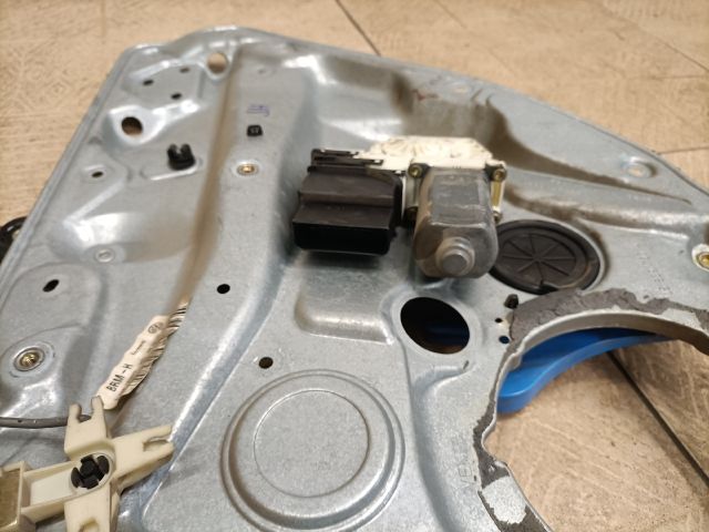 bontott VW BORA Jobb hátsó Ablakemelő Szerkezet (Elektromos)
