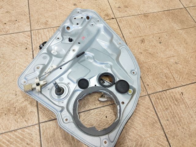 bontott VW BORA Jobb hátsó Ablakemelő Szerkezet (Mechanikus)