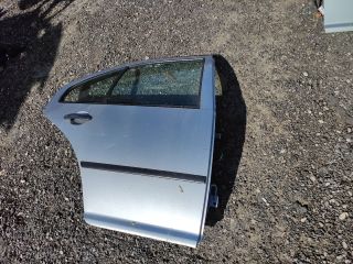 bontott VW BORA Jobb hátsó Ajtó (Részeivel)