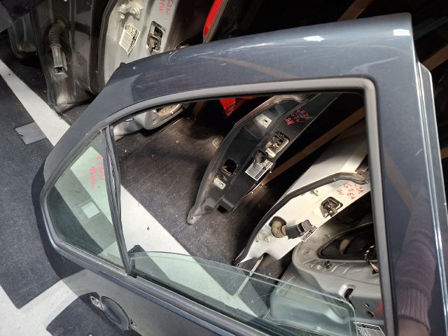 bontott VW BORA Jobb hátsó Ajtó (Üres lemez)