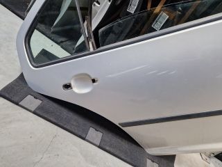 bontott VW BORA Jobb hátsó Ajtó (Üres lemez)