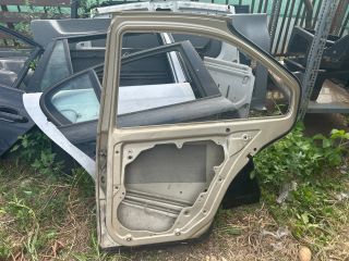 bontott VW BORA Jobb hátsó Ajtó (Üres lemez)