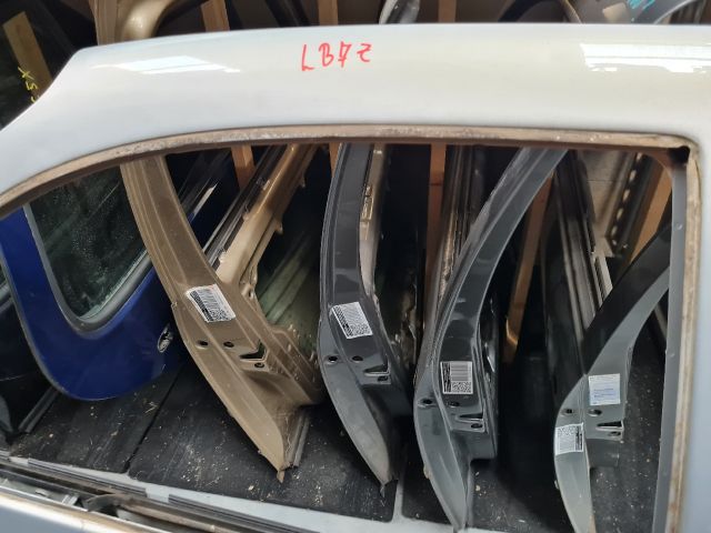 bontott VW BORA Jobb hátsó Ajtó (Üres lemez)