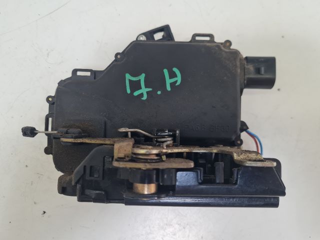 bontott VW BORA Jobb hátsó Ajtózár