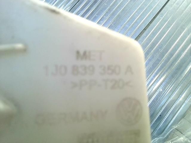 bontott VW BORA Jobb hátsó Ajtózár