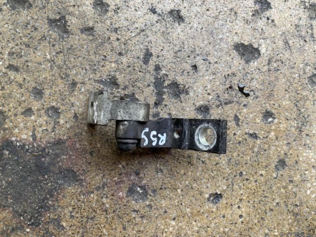 bontott VW BORA Jobb hátsó Felső Zsanér