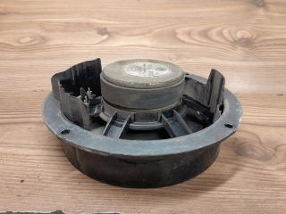 bontott VW BORA Jobb hátsó Hangszóró