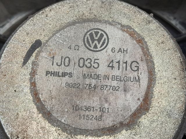 bontott VW BORA Jobb hátsó Hangszóró