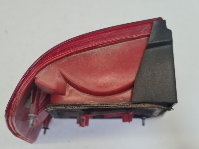 bontott VW BORA Jobb Hátsó Lámpa