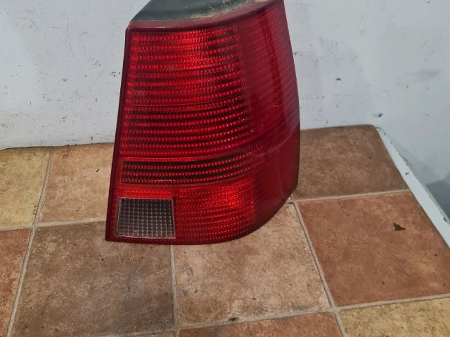 bontott VW BORA Jobb Hátsó Lámpa