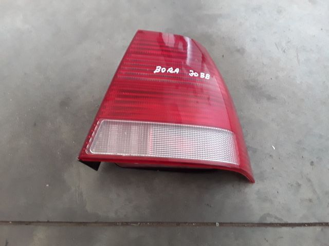bontott VW BORA Jobb Hátsó Lámpa